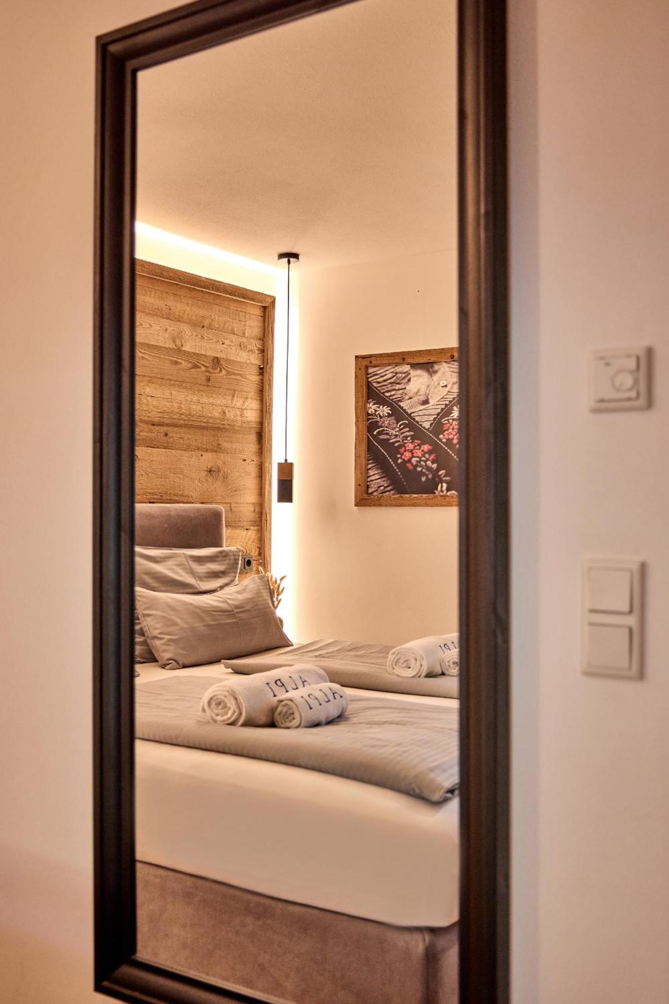 Apartment Wood&Stone Alpi Garmisch-Partenkirchen Exterior photo